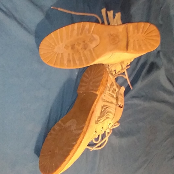 Michael Kors Booties Sz 7.5 - Picture 2 of 3